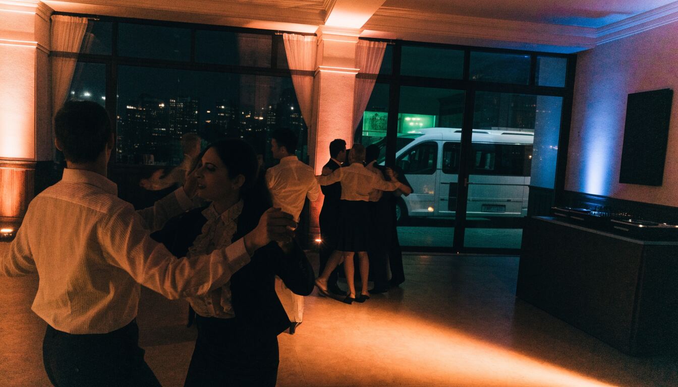 Discovering Refined Adult Social Events: A Guide to Upscale Off-Premise Parties