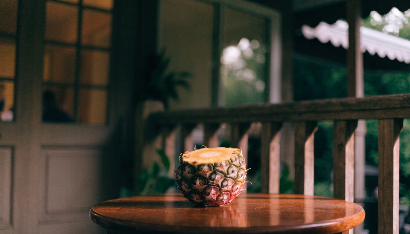 Decoding the Upside-Down Pineapple and Other Social Signals in Modern Connections