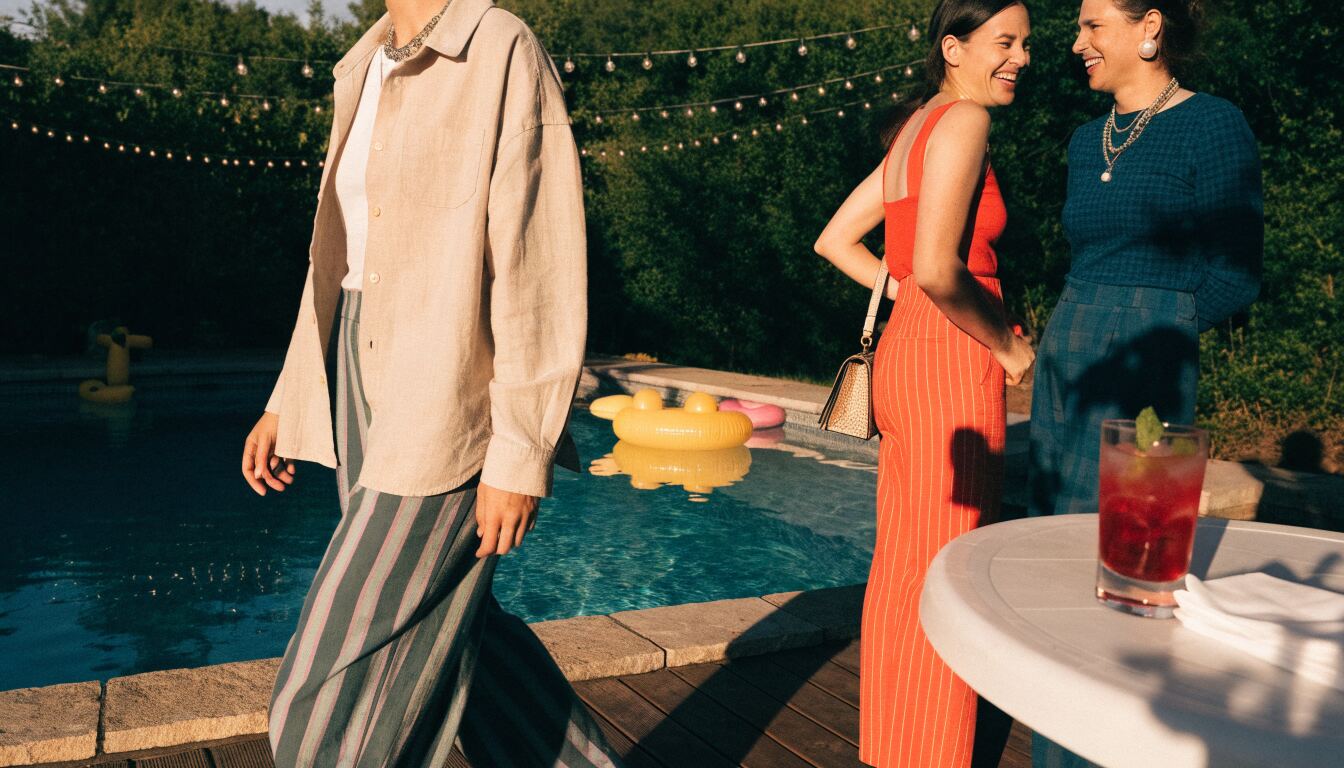 Dive Into Summer’s Final Splash: A Texas Lifestyle Pool Gathering