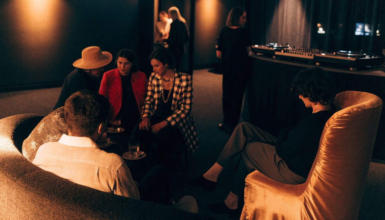 Embrace the Night: A Guide to Madrid's Sexperience Weekend